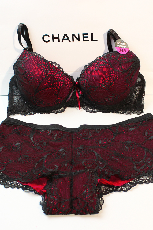 Fashion lace deep V-neck push up sexy bra set sistance strengthen