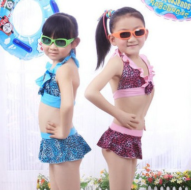Fashion Leopard Printing Girl Dress Bikini Lovely Ruffles v-neck Halter Children swimsuit free shipping