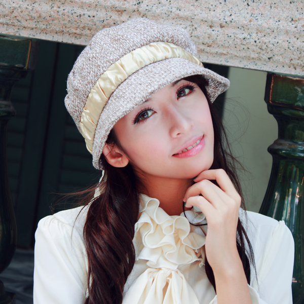 Fashion Momiton hat female tassel woolen cap newsboy cap painter cap octagonal cap free shipping