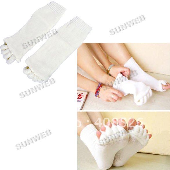 Fashion New Foot Toes Alignment Cotton Socks Stretch Tendons Five Toes Sock Free Shipping 4943
