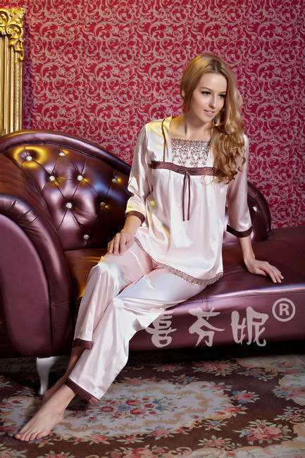 Fashion New style nobility silk pajamas household  nightgown Sexy sleepwear women's pajamas Hot selling