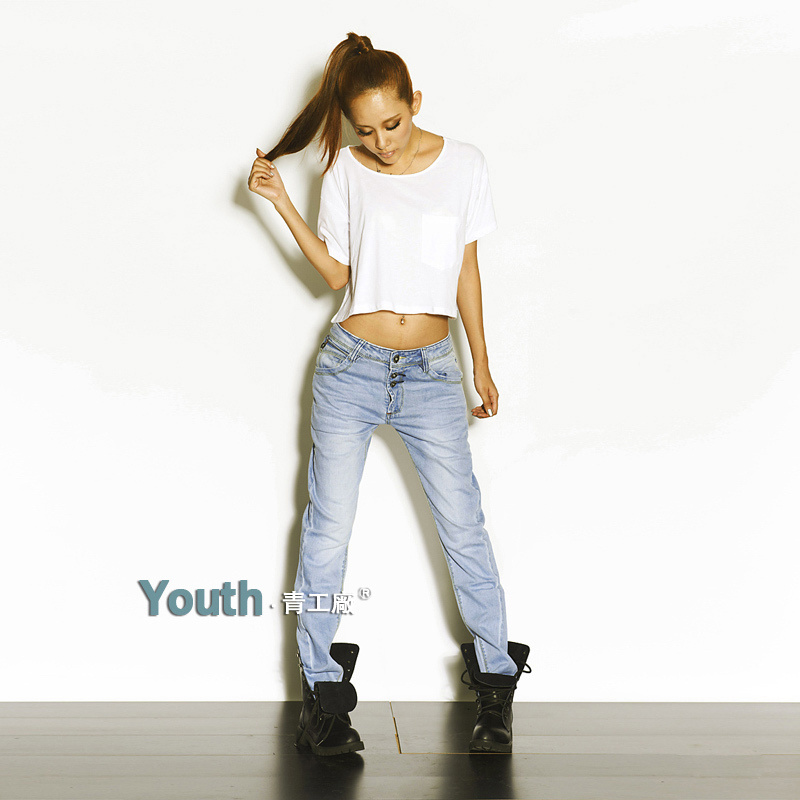 Fashion normic loose casual mid waist light blue water wash jeans female harem pants trousers pants