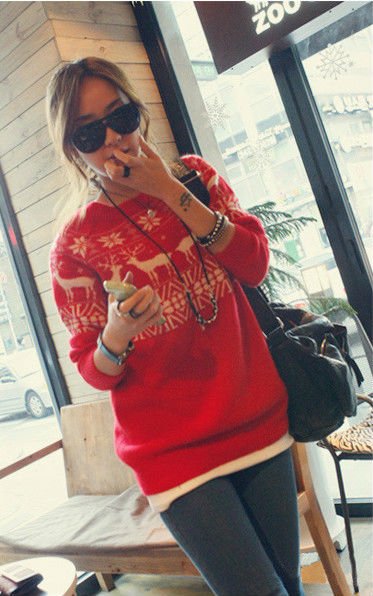 FASHION ON MOON CHIC CREW NECK SNOWFLAKE MUSK DEER PATTERN SWEATER 1630