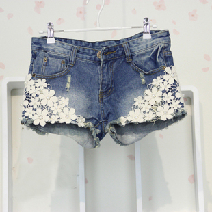 Fashion Pearl Beading Flower Lace Women Shorts Rivet Sequins Pockets Denim Short Jean free shipping