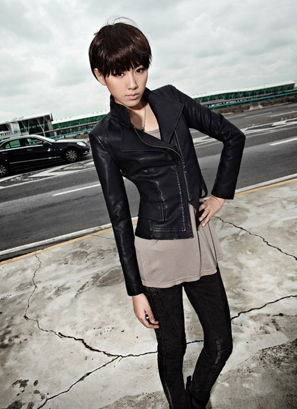 Fashion , small leather motorcycle clothing women's PU design slim short jacket outerwear