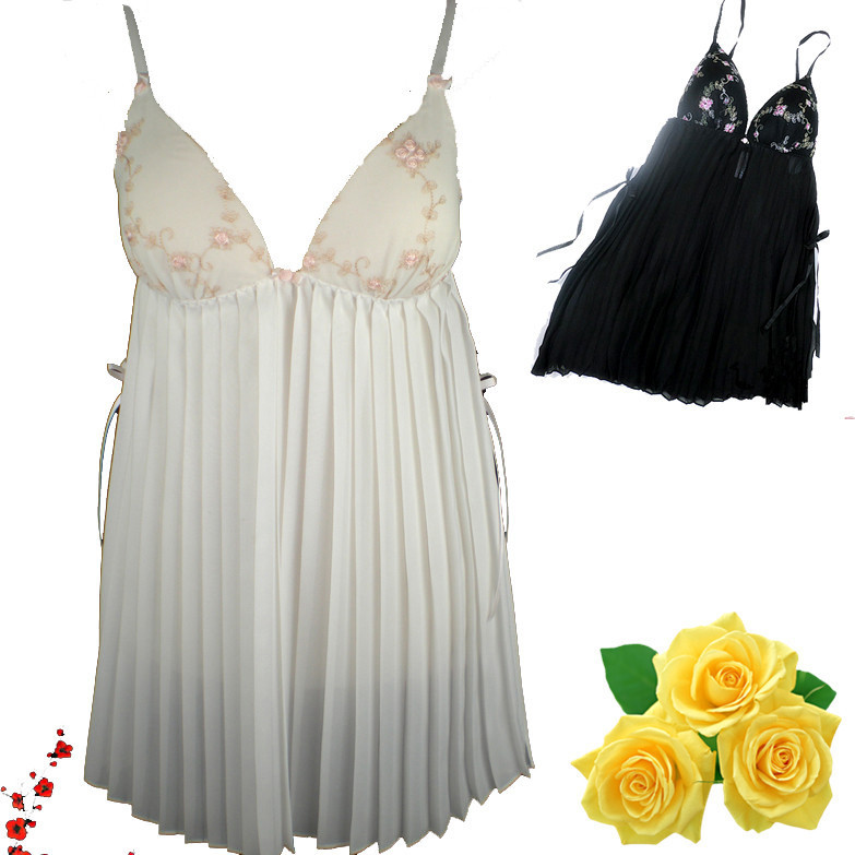 Fashion victoria sexy pleated embroidery nightgown short design vent sleepwear plus size female sleepwear