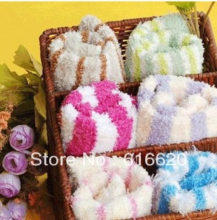 Fashion Winter Lint Colorful Stripes Sock Floor Sox NEW