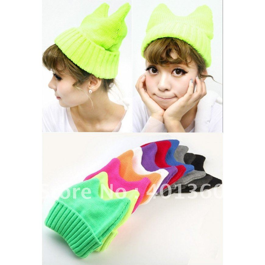 Fashionable unisex devil horn knitted hat,looklike cat ears,funny beanies,Free Shipping