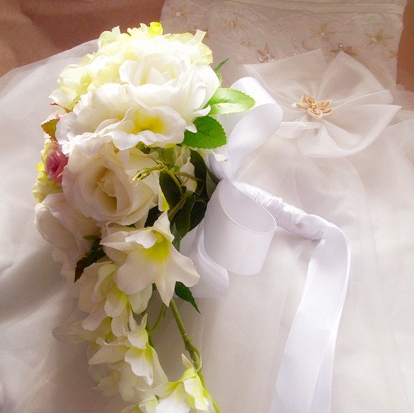 Fast Free Shipping in Stock/wedding bouquet/wedding flowers/bridal bouquet rose