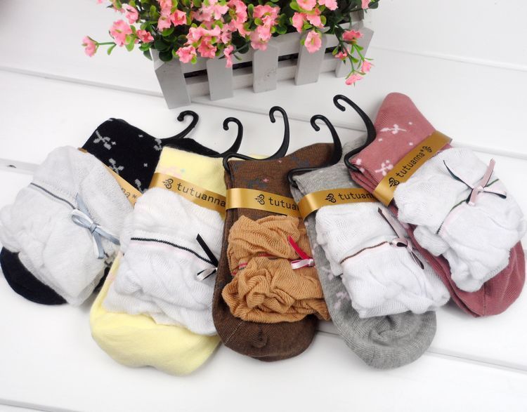 female bow knee-high  cotton socks  Wholesale