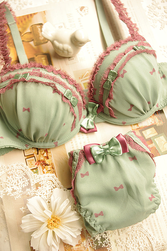 Flavour princess green . chiffon small bow lace sweet juniors 3 breasted bra set push up underwear