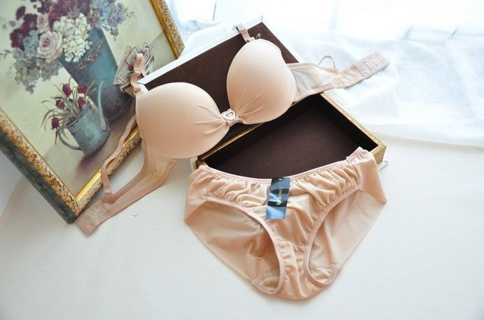 Foreign trade authentic Korean skin solid color Seamless underwear bra sets sexy original single-underwear