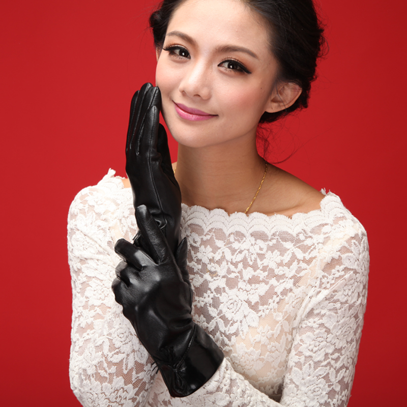 Free delivery Women's winter thermal gloves genuine leather gloves women's sheepskin gloves tassel