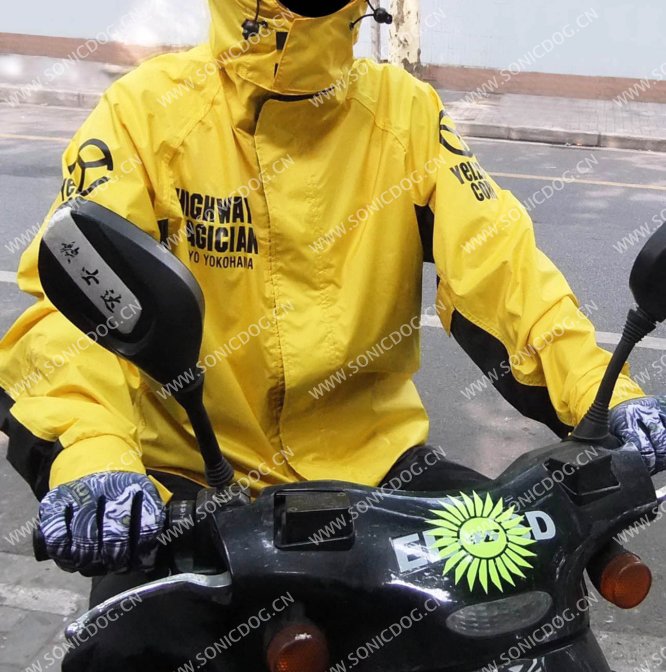 Free DHL shipping Yellow corn motorcycle ride service raincoat set fabric fashion raincoat