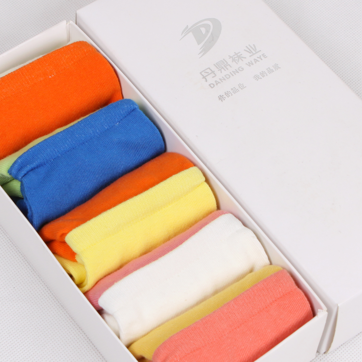Free lots 1set/5pairs female spring and autumn roll up hem polka dot candy color 100% cotton lady's gift box socks
