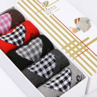 Free lots 1set/5pairs new fashion female quality wool women's love knee-high gift lady's socks hot