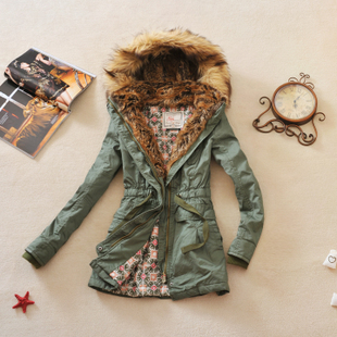 Free Ship 2013 Women's Vintage Military Wind With A Hood Fur Collar Medium Long Army Green Thickening Cotton Padded Jacket HS66
