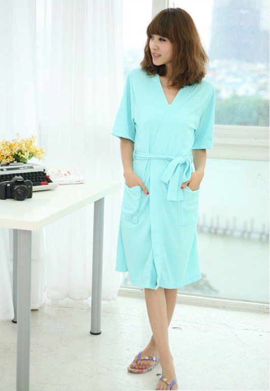 Free ship hot sale pure combed cotton walf checks short sleeve lady's bathrobe/ robes/ night gown/ dressing gown .(water blue)