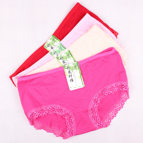 free shiping Panties fashion 100% cotton panties women's mid waist large lycra cotton female trigonometric sexy lace plus size