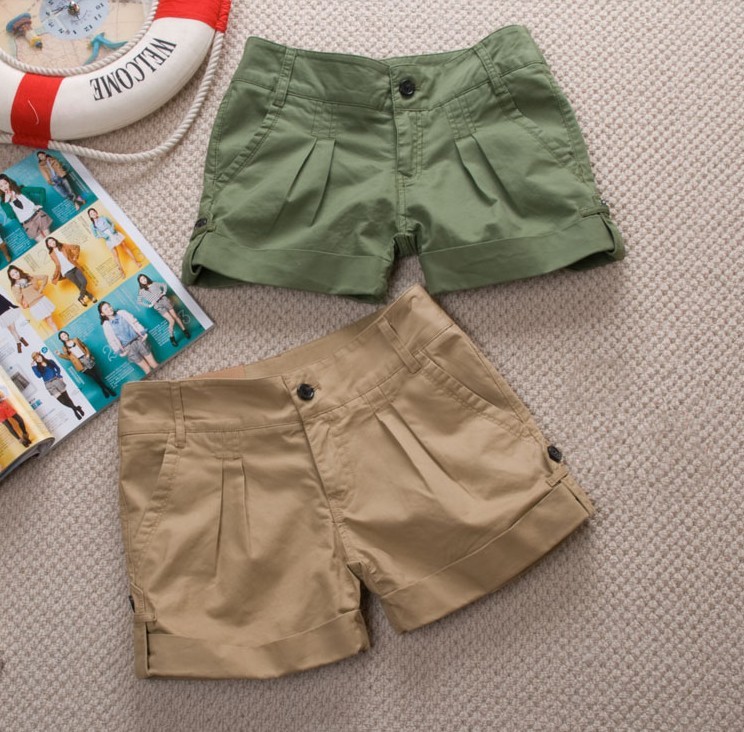 free shiping Summer 2013 new  fashion women  shorts cotton flanging  shorts (Khaki black orange army green) Four color