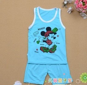 free shipment and wholesale of  children suit cloth ,t-shirt and pants ,20set for lot mix full size and color