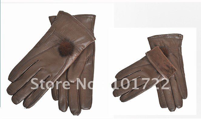 FREE SHIPMENT,Fashion lady's gloves,winter warm gloves,leather gloves,real leather quality,free size for women