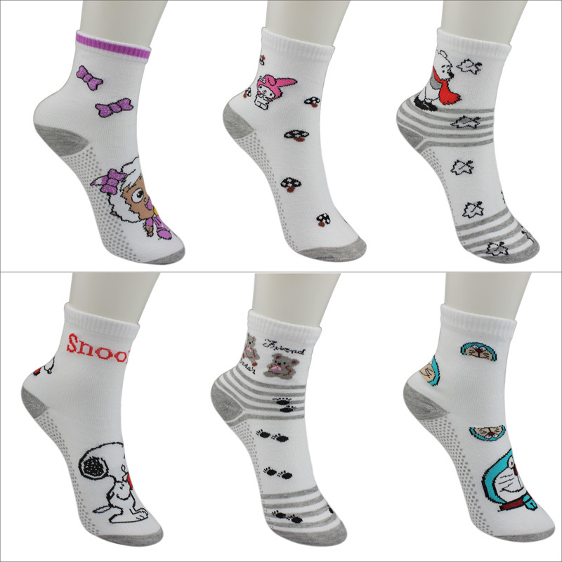 Free Shipping 1 lot=20pcs=10pairs women cotton cartoon socks Female  pile of pile of socks