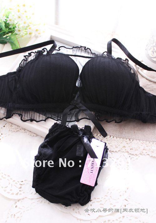 Free shipping 1 set of sexy and fashionable snow spins bra set(push up)