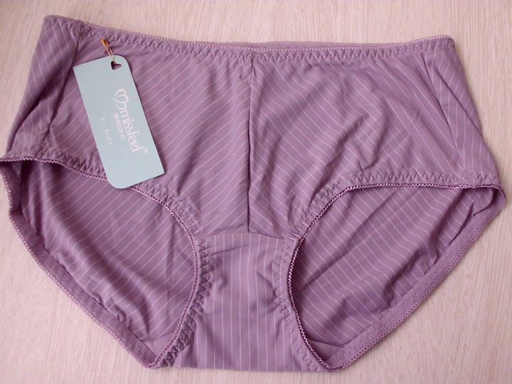 Free shipping (10 piece/lot) missfeel flagship of quality ladies underwear D42109