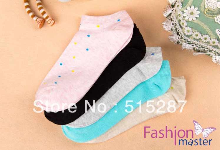 Free shipping (12 pair/lot)2013 Spring and autumn season ladies socks, cotton socks, Fashion color dot socks