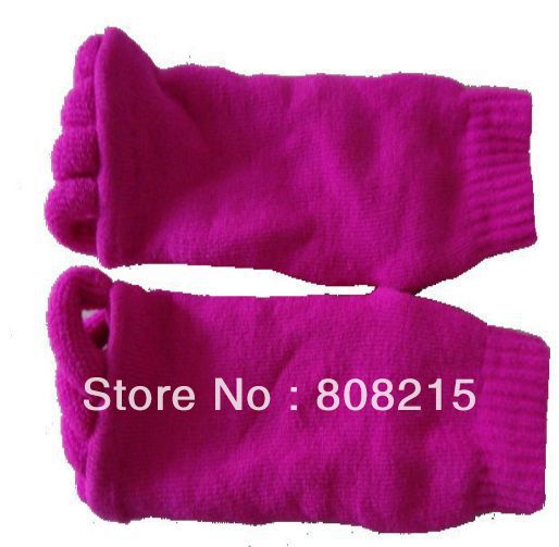 Free shipping 1pair/lot newest quality keep-fit massage warm five toes socks