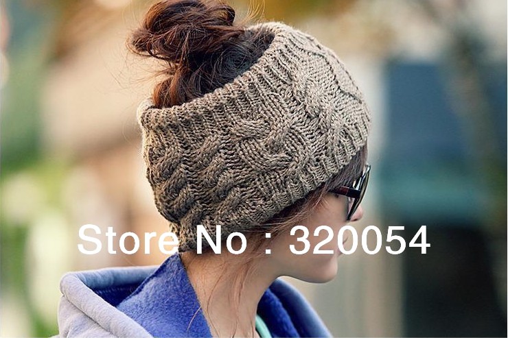 Free shipping,1pcs,2012 new men and women fall and winter warm hats, Fashion knitting empty hat,Christmas gift.