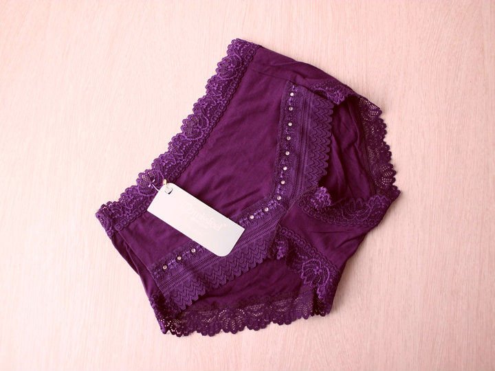 Free shipping (1piece/lot) low price high quality hot sale ladies underwear.