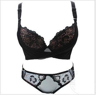 free shipping,1set hotting sell High quality Fashionable weman sexy bras&Brief ,send by China post /A14