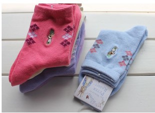 Free shipping 20 pairs/lot lovely cartoon Peter Rabbit socks / women socks 100% cotton embroidery sock multicolor wholesale