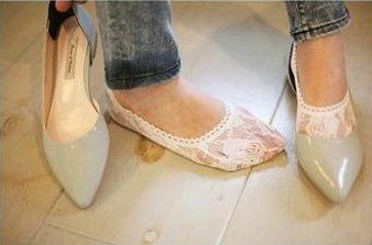 Free Shipping! 200pcs/lot Best Selling Fashion Lace Socks Boat Socks Rendering Invisible Socks Wholesale & Retail