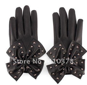 Free shipping 2010 new type hot sales lady gaga rivet bow sheepskin genuine leather gloves,laday gaga rivet bow leather gloves