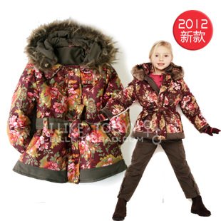 Free shipping 2012 autumn and winter high-end classic girls on both sides wear hooded cotton padded jacket 3-12 years