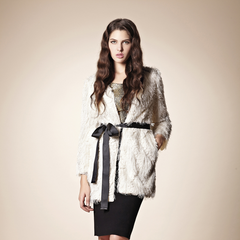 Free Shipping 2012 Autumn And Winter  Precious Garland Fashion Faux Long Design Women's Fur Slim Outerwear