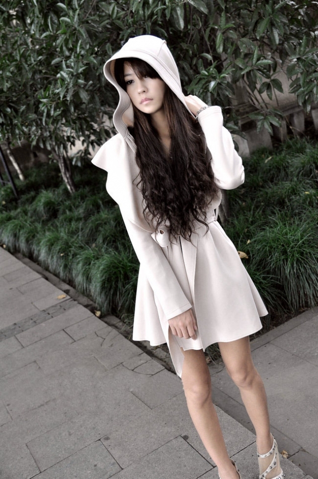 Free shipping! 2012 autumn and winter trench women's fashion cool belt slim trench with a hood long design outerwear