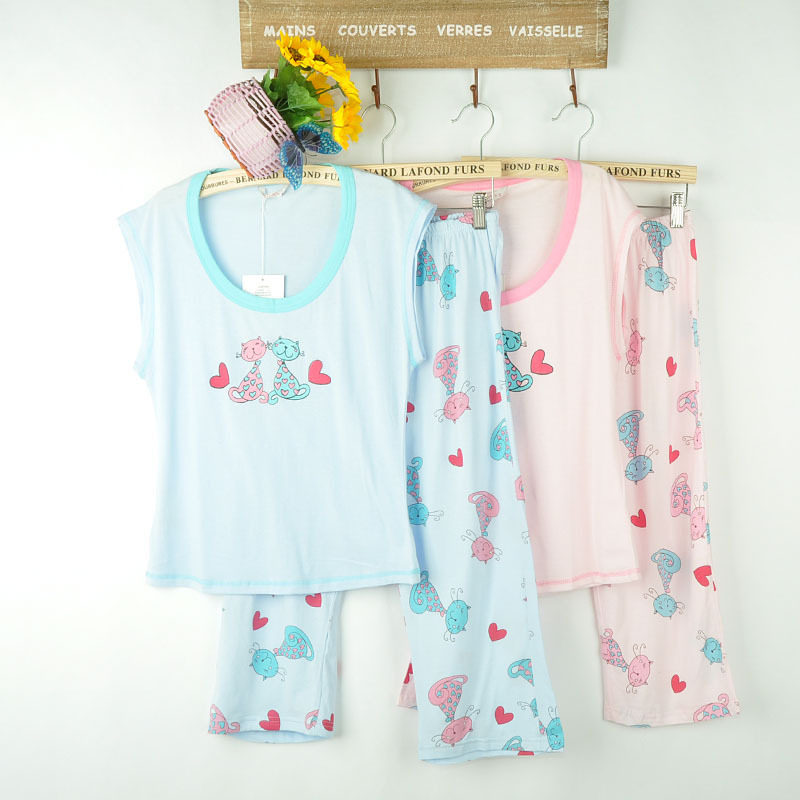 Free shipping! 2012 autumn female cotton sleepwear set lounge set vest knee length trousers plus size 9-a70