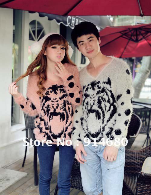 Free shipping!2012 Autumn winter New  Lovers' clothes The tiger head sweater  Free size Four colors