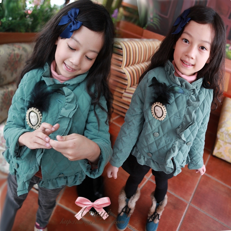 Free shipping 2012 fashion han2 ban3 temperament falbala feather corsage double breasted mauri clamp cotton girl quilted jacket