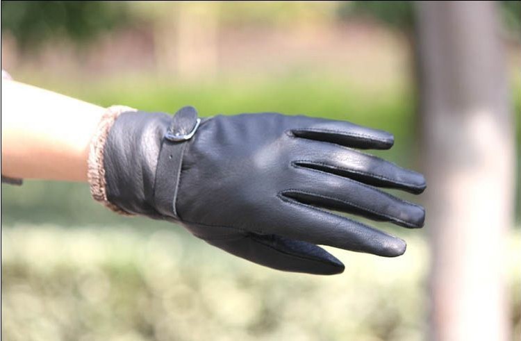 Free shipping/2012 New arrival Deerskin thermal gloves/ women's fashion wristband genuine leather glove/winter gloves GL1030