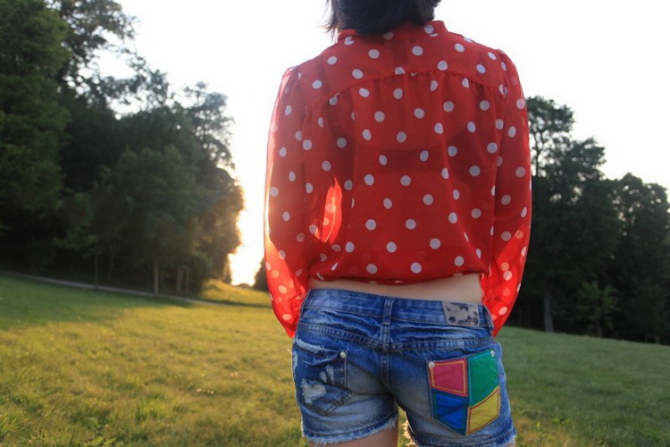 Free Shipping 2012 New Fashion Women Distressed White Jeans Shorts Hole Denim Short Pants