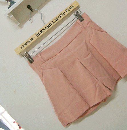 Free shipping!2012 New Spring Hot Fashion Small Waist Trousers Women Short Pants , Summer beach Shorts