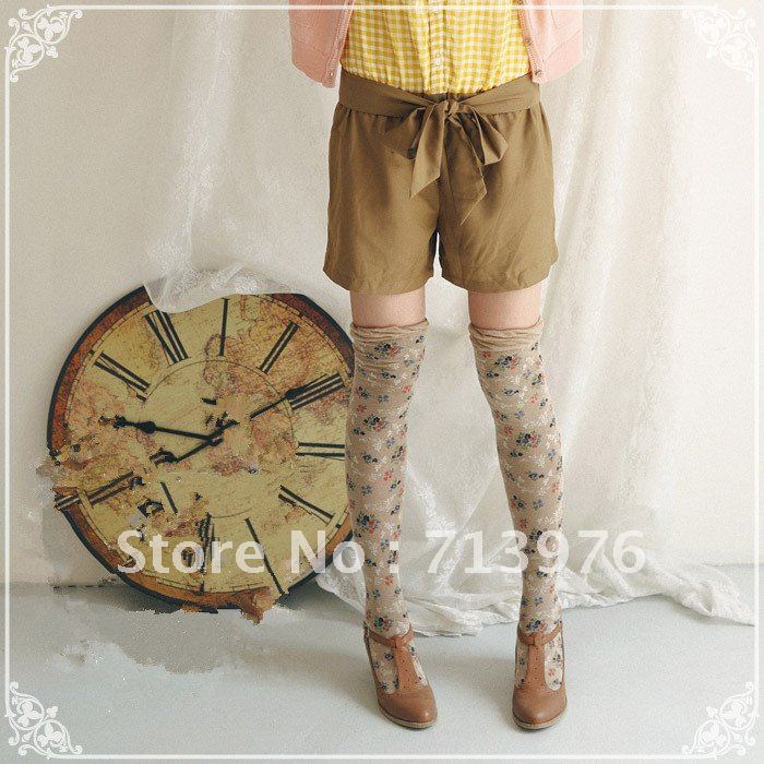 FREE SHIPPING!2012 NEW STYLE,VIVI STYLE WOMEN PRINTING COTTON STOCKINGS,WOMEN KNEE SOCKS,AUTUMN FLORAL HIGH SOCKS