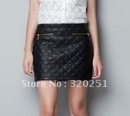 free   shipping     2012 new women's fashion all-match half-length skirt black stitch leather skirt    b200 of