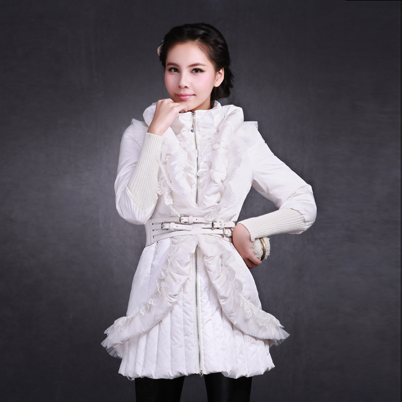 Free shipping 2012 new Women's slim long-sleeve ruffle hem zipper fashion winter down jacket