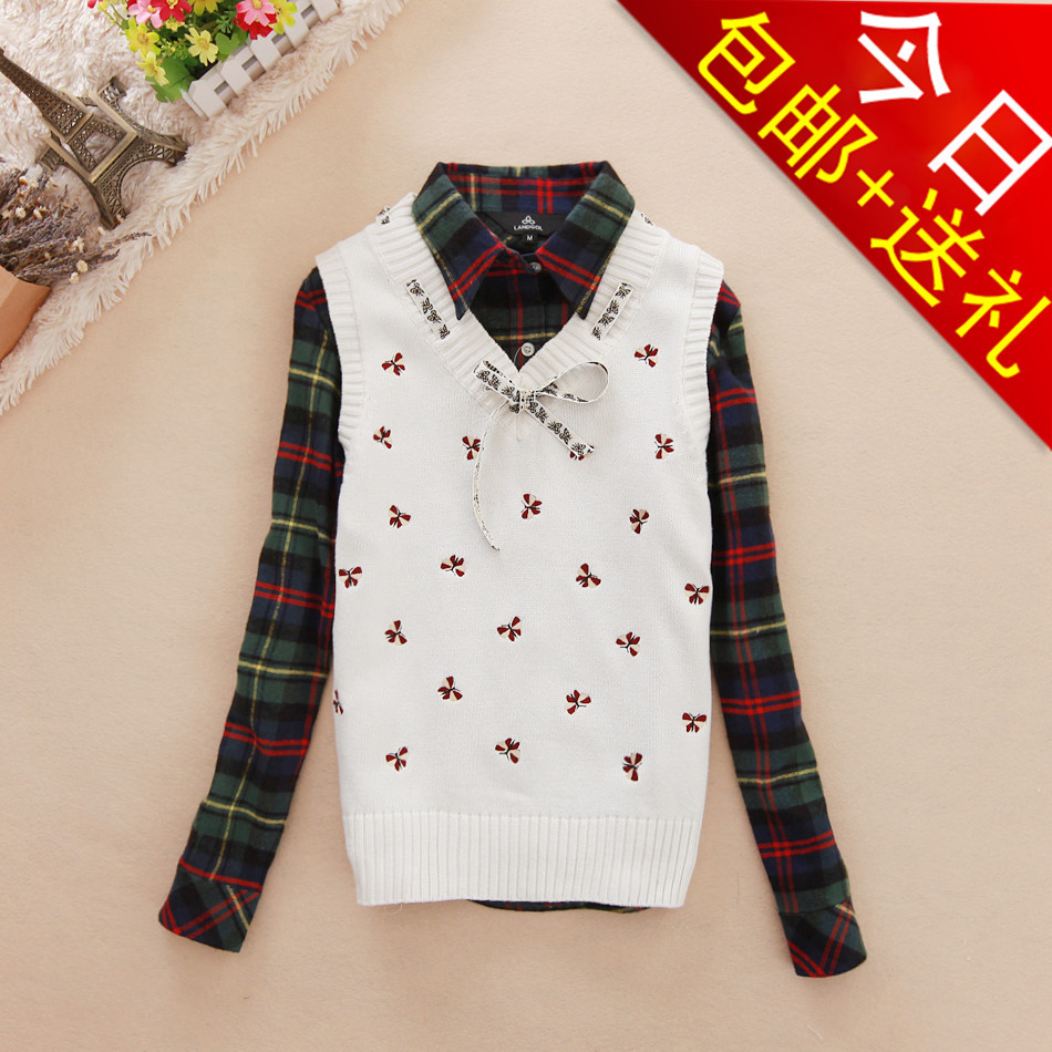 Free Shipping! 2012 preppy style student V-neck slim female paragraph sweater wool waistcoat wool small vest